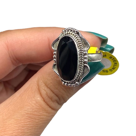 Black Onyx Ring Size 6 Solid 925 Sterling Silver Long Oval Shaped Boho Stone - Picture 6 of 9